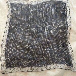 Louis Vuitton Navy and White Patterned Scarf